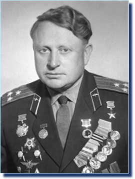Константинов В