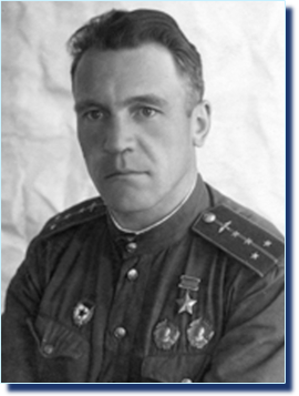 Михайлов